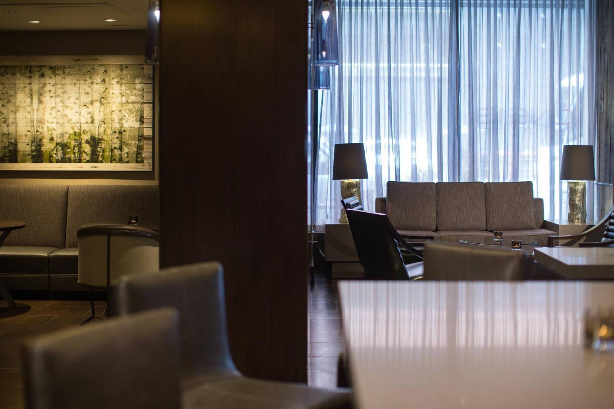 แคลกรี แมริออท ดาวน์ทาวน์ โฮเต็ล Hotel คาลการี ภายนอก รูปภาพ